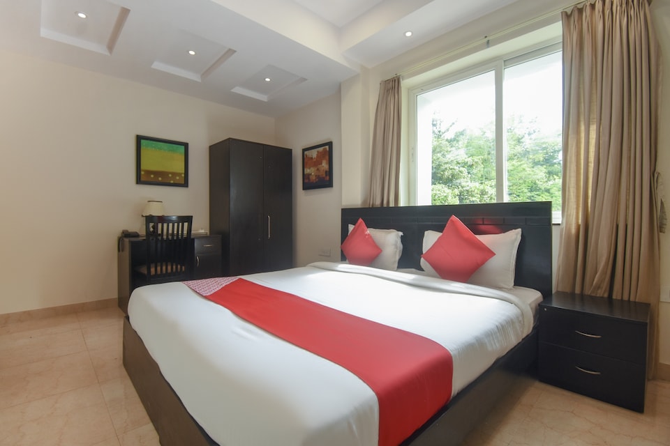 OYO 75757 Flagship Palace, Salt Lake Kolkata, Kolkata