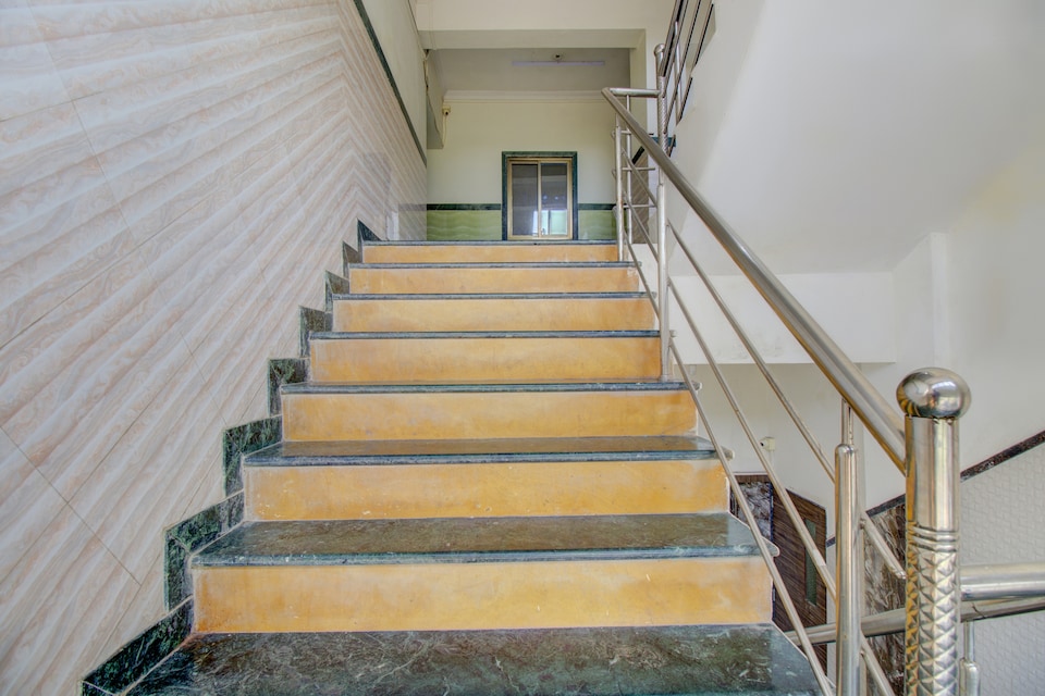 Hotel O Turning Point, Mumbai-Kalyan-Bhiwandi- Badalapur, Mumbai