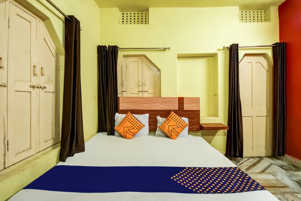 SPOT ON 75772 Hotel Neelkamal, Swargdwar Puri, Puri