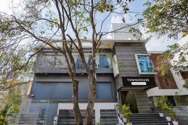 Townhouse Bannerghatta Hospital Road Formerly Sri Sai Suites