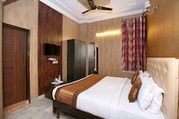 Hotel O Sallow International