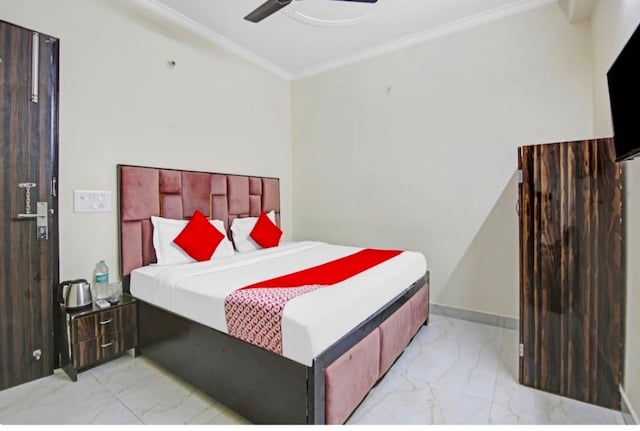 OYO Hotel Golden Stay