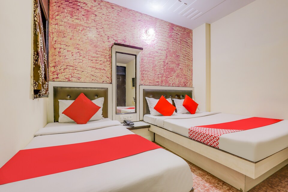 OYO 75804 Hotel International  OYO Rooms Delhi  Book    924 OYO