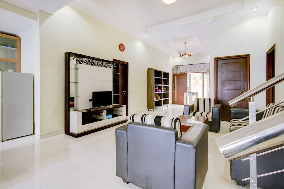 OYO 90006 Griya Dieng Family Syariah, Malang Malang, Malang