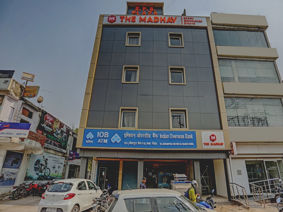 Hotel O The Madhav, Noida City, Noida