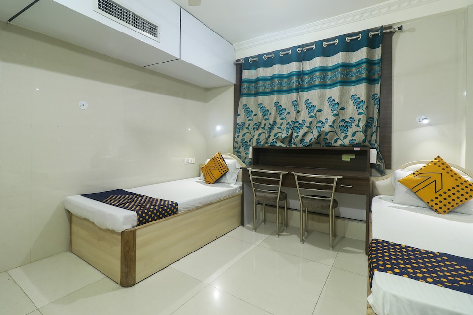 SPOT ON Convivial Lite, MP Nagar Bhopal, Bhopal