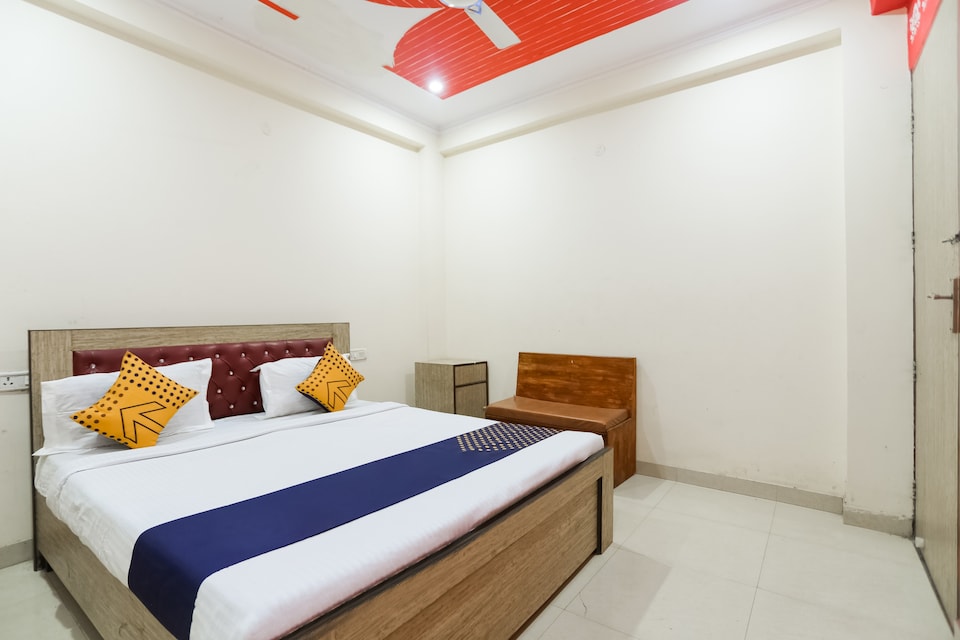 SPOT ON 75845 Maa Sheetla Guest House, Old Gurgaon, Gurgaon