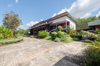 OYO 75343 P Two P Resort 