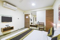 OYO Hotel Lalaji's Executive