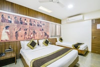 OYO Hotel Lalaji's Executive