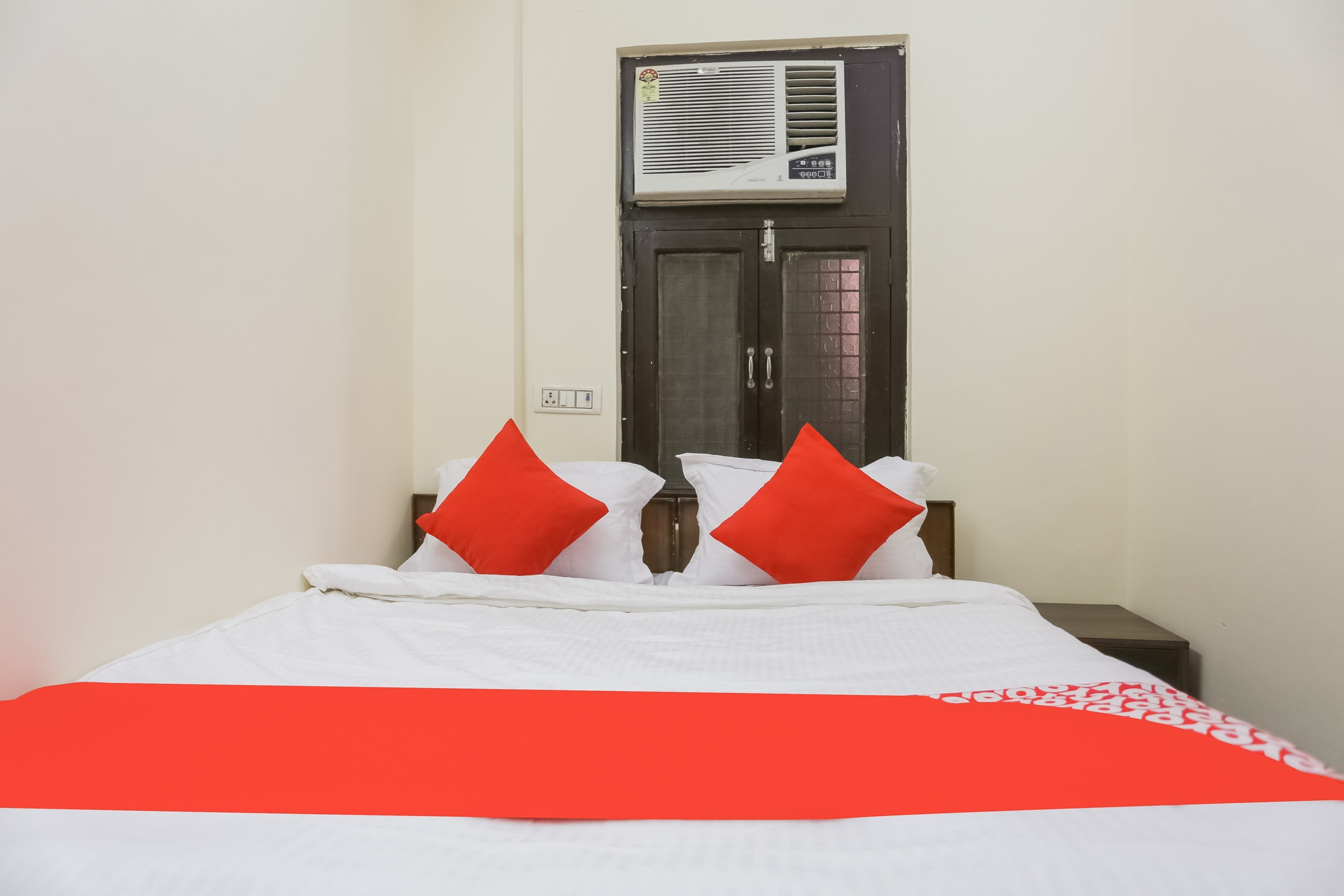 Flagship Green High Near Laxmi Nagar Metro Station, Flagship Delhi