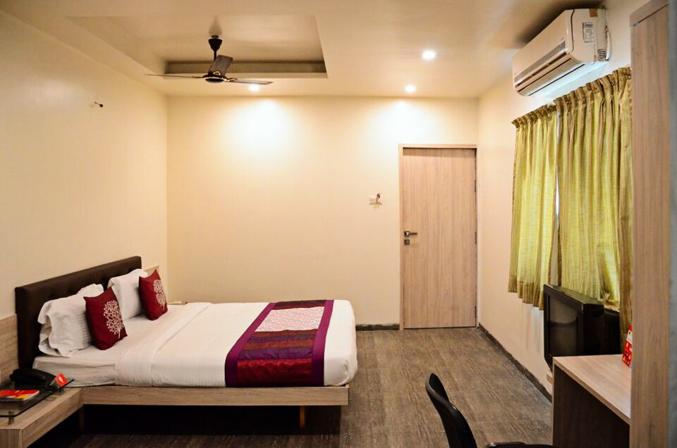 OYO 6392 Hotel Blue Sahara, Chakan Pune, Pune