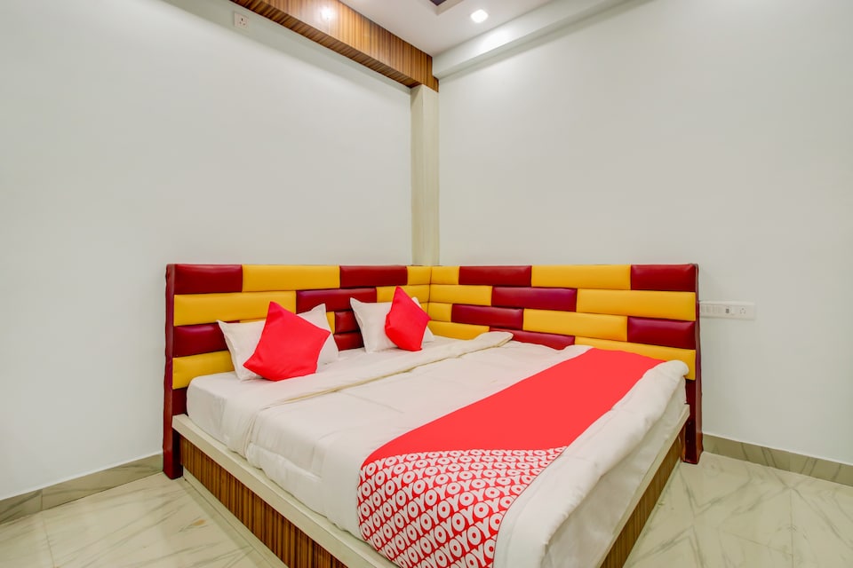 OYO Rishi Raj Hotel & Resort, Ayudha Bypass, Bhopal