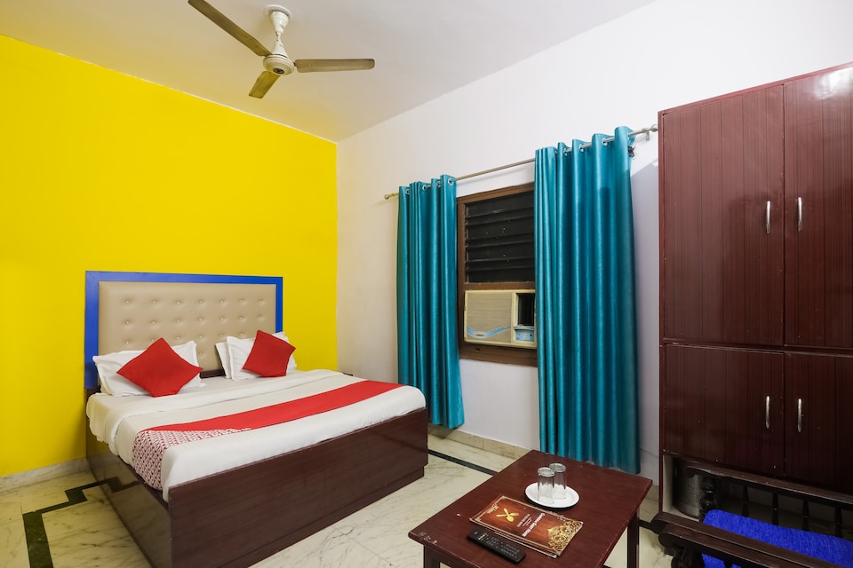 OYO Flagship 75915 Hotel Jp Royal, Gomti Nagar Lucknow, Lucknow