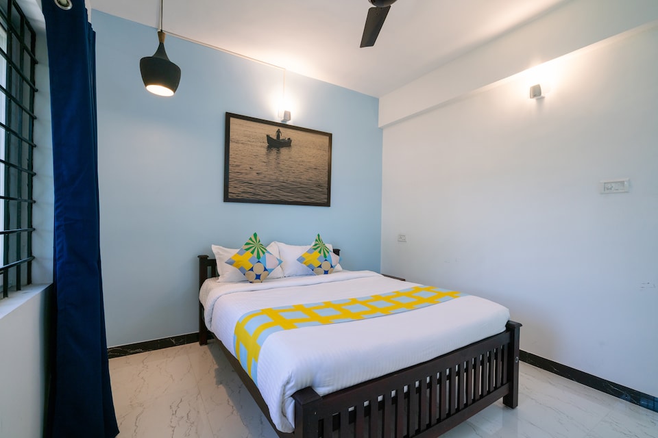 OYO FLAGSHIP 75923 ACE HOMES , Kakkanad Kochi, Kochi