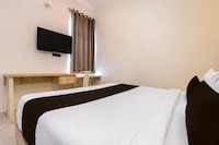 Collection O near Ambarrukmo Plaza Mall formerly Damar Kusumo Guest House
