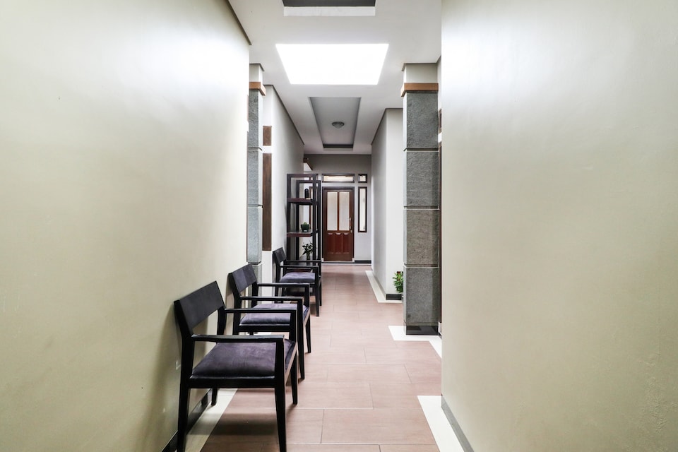 OYO 90026 Guest House Teras Waruga Syariah, Setiabudi Bandung, Bandung