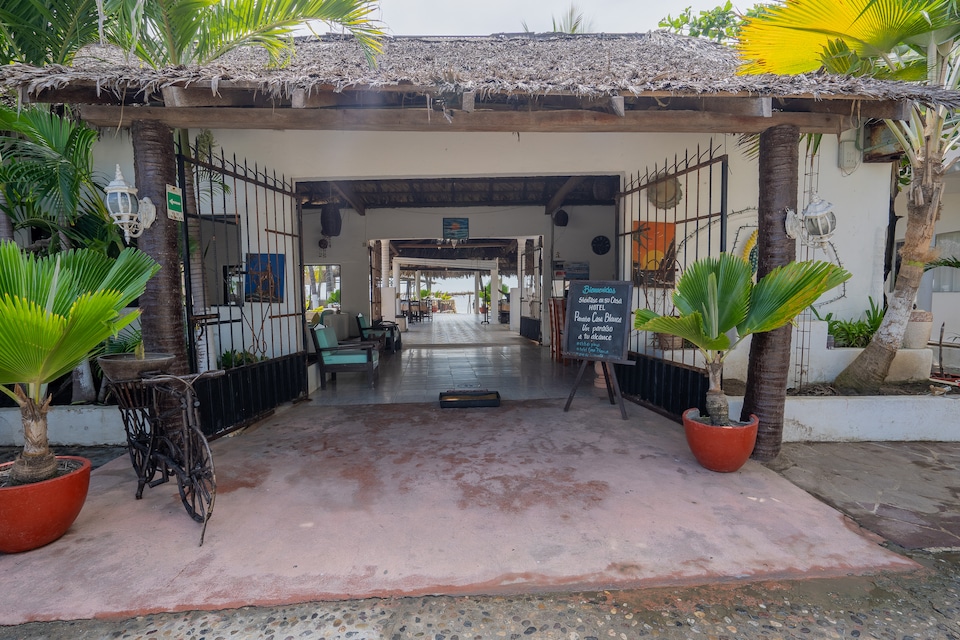 OYO Hotel Paraiso Casa Blanca, Acapulco de Juarez, GRO, Acapulco