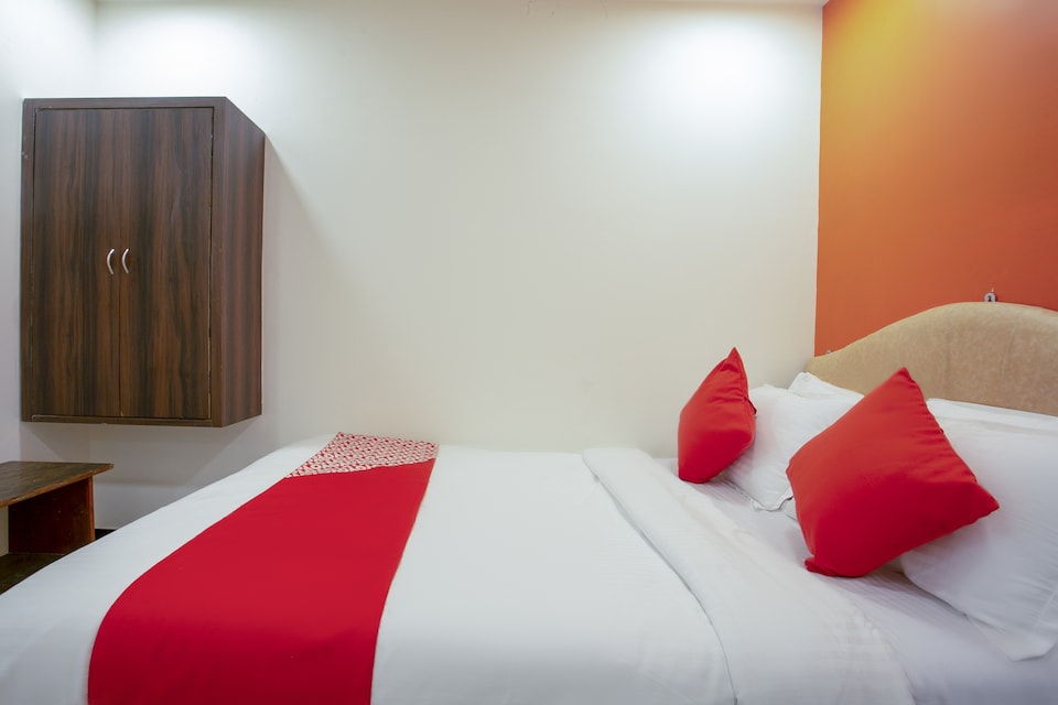 Flagship Sunrise Residency, Mumbai Bandra-Khar-Santacruz, Mumbai