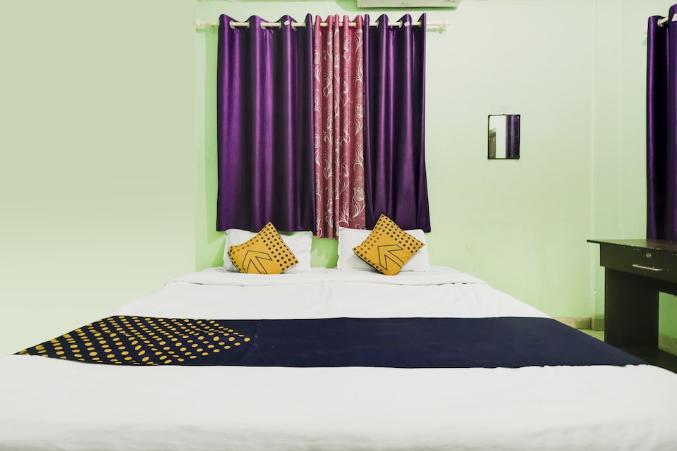 SPOT ON 75982 Sas Tourist Home, Calicut City-II, Calicut