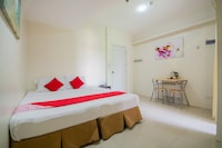 OYO 707 908 Salinas Suites