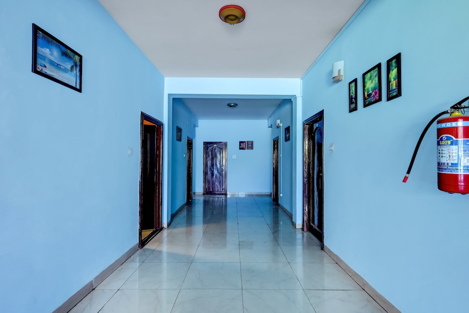 OYO 76010 Jayalakshmi Residency, Tiruchanur Road Tirupati, Tirupati