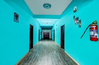 OYO 76010 Jayalakshmi Residency