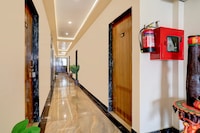 Super Townhouse Hyderabad Gate IIT BHU Formerly RK Heights