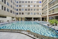 OYO 90042 Emerald Towers
