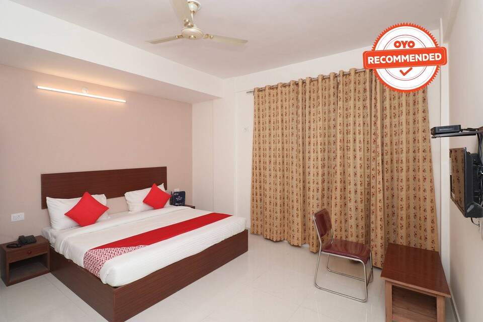 OYO Flagship 24051 Insight Inn, Gomti Nagar Lucknow, Lucknow