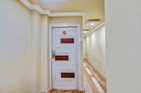 Townhouse Ratna Palace