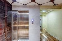 Townhouse Ratna Palace