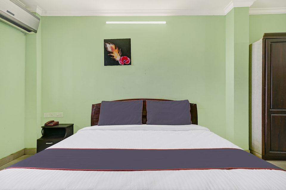 Collection O 76059 MALABAR PLAZA RESIDENCY KAKKANAD, Kakkanad Kochi, Kochi