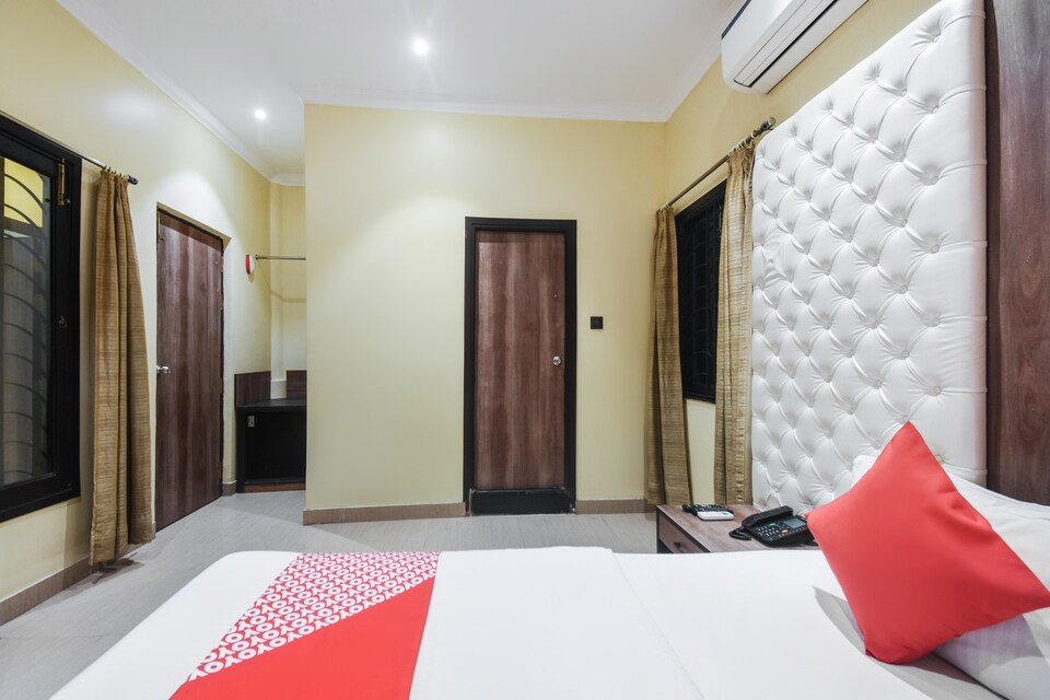 OYO 76071 Hotel Gulshan Inn, Esplanade Kolkata, Kolkata