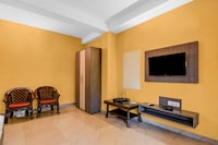 Super Townhouse Oak Siliguri Formerly Palm Tree Lodge