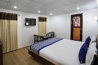 OYO Hotel Lal Kothi Pahalgam