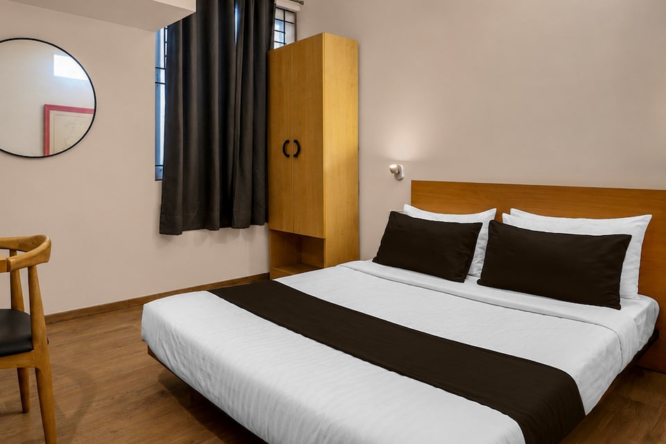 Super Townhouse Kadugodi Park Formerly Sarvar Hospitality, Whitefield Bangalore, Bangalore