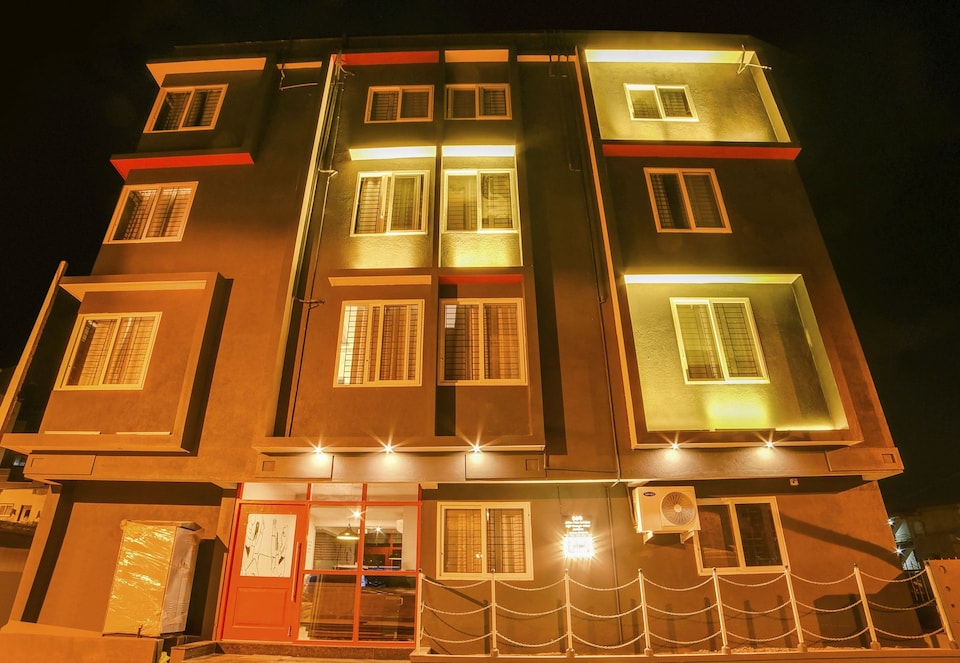 Townhouse Sarvar Hospitality Near Ascendas Park Square Mall, Whitefield Bangalore, Bangalore