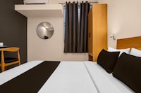Super Townhouse Kadugodi Park Formerly Sarvar Hospitality