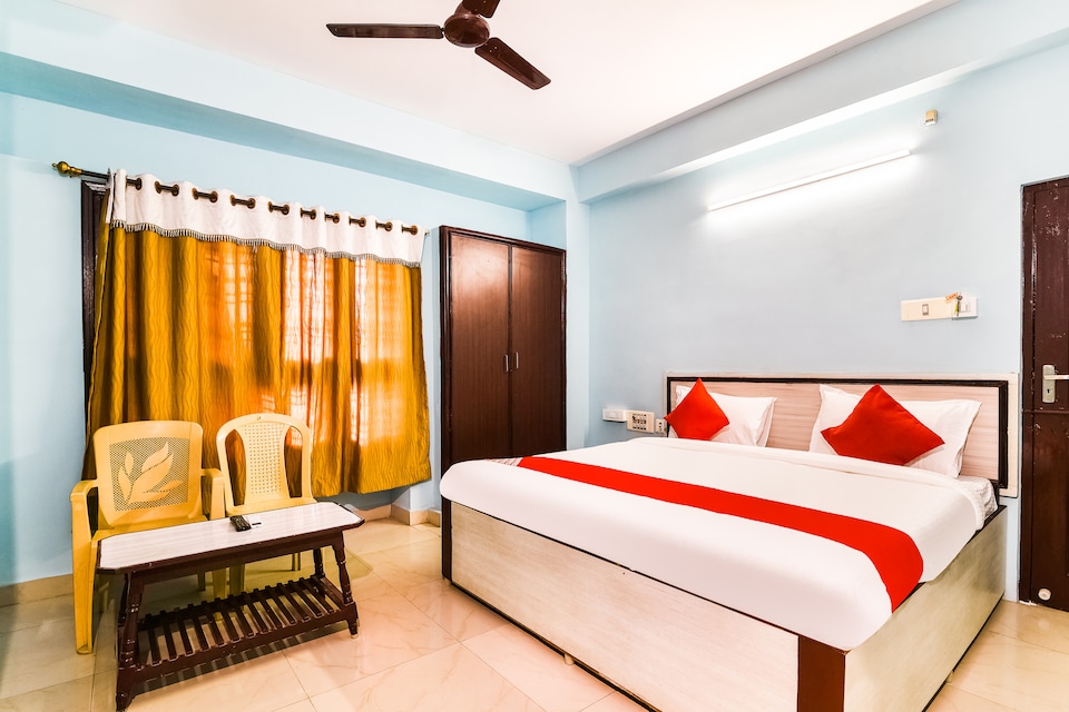 Flagship Hotel Times Stay Near Haiderpur Metro Station, Pitampura - Rohini Delhi, Delhi