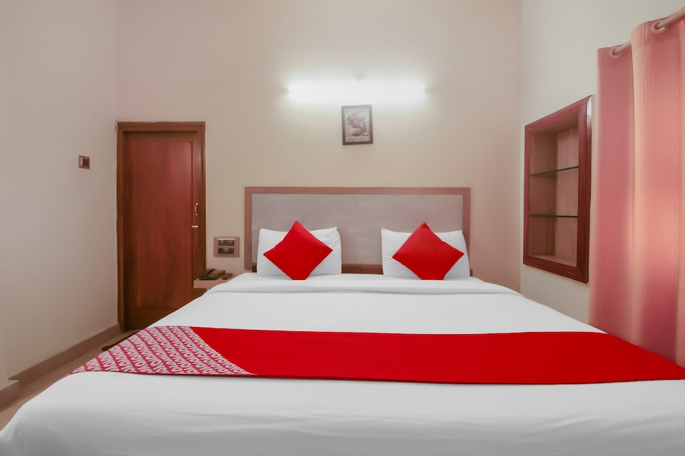 OYO Flagship 32997 Hotel Kaveri Bed & Breakfast, Mysore City Center, Mysore