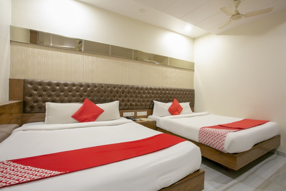 OYO Flagship 76107 Royce Executive, Mumbai Chembur-Kurla-Ghatkopar, Mumbai