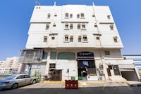 OYO 564 Al Eairy Furnished Suits 4