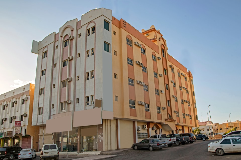 OYO 566 Al Eairy Apartment Tabuk 5, Arrwadhah, Tabuk