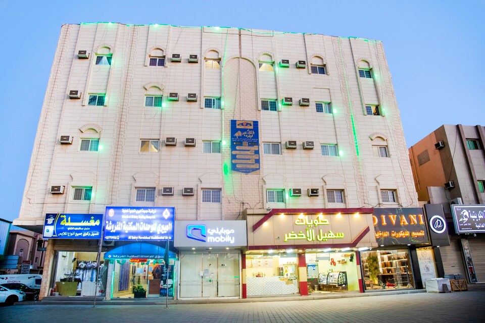 OYO 567 Al Eairy Apartment Tabuk 2, AL Muruj, Tabuk