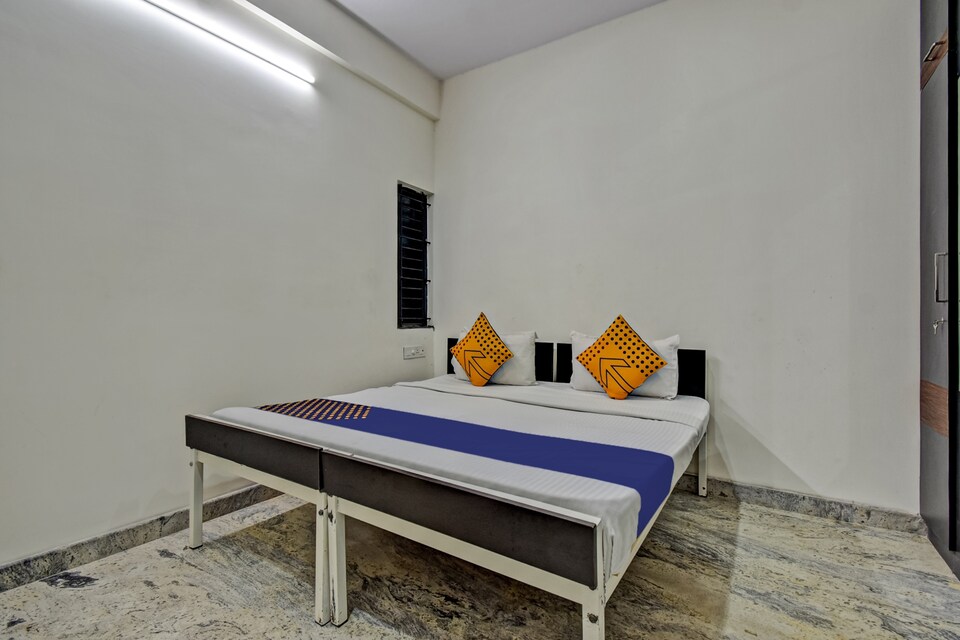 SPOT ON 76121 The Point , Manyata Bangalore, Bangalore