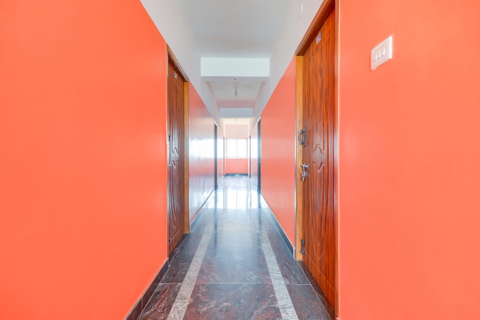 Hotel O St Residency, Othakalmandapam, Coimbatore