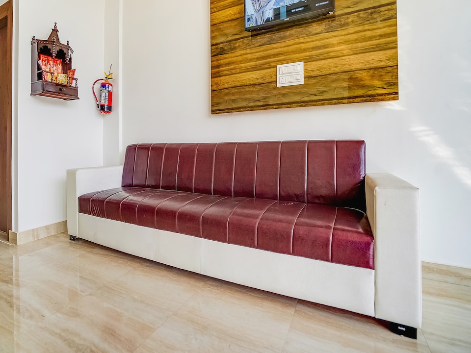 Hotel O Aashirvad, Faridabad, Faridabad