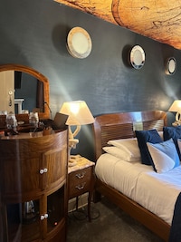 OYO The Townhouse