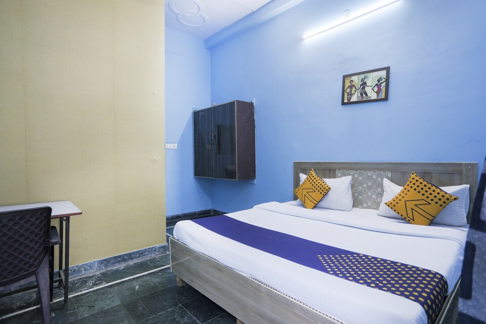 SPOT ON Hotel Sweet Dreams Unit -1, Ghaziabad City, Ghaziabad